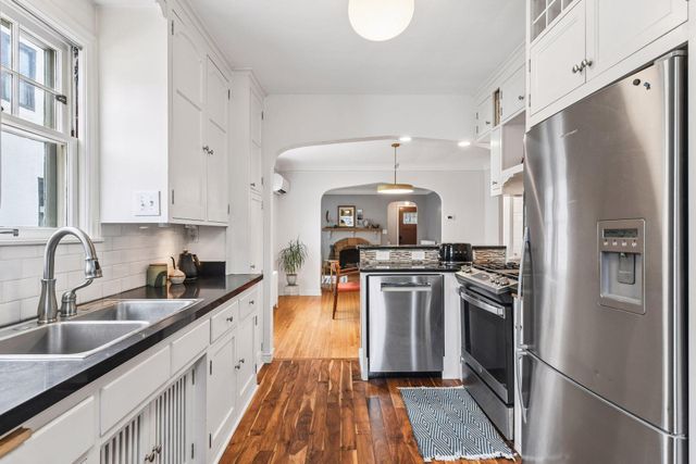 5133 35th Avenue S, Minneapolis, MN 55417