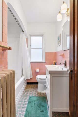 5133 35th Avenue S, Minneapolis, MN 55417