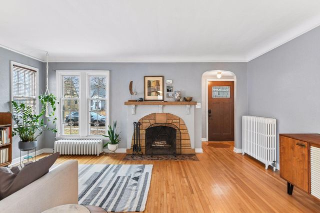 5133 35th Avenue S, Minneapolis, MN 55417