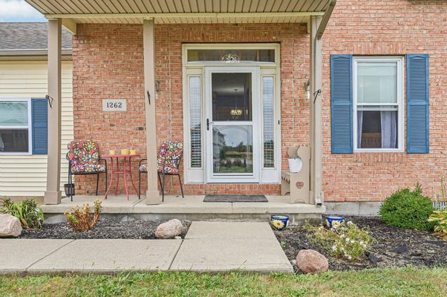 1262 N Heck Hill Road, Saint Paris, OH 43072