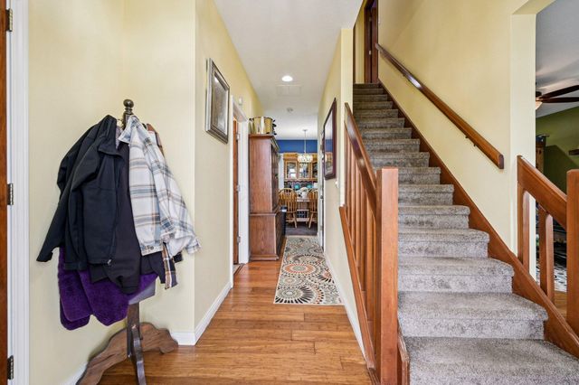 1262 N Heck Hill Road, Saint Paris, OH 43072