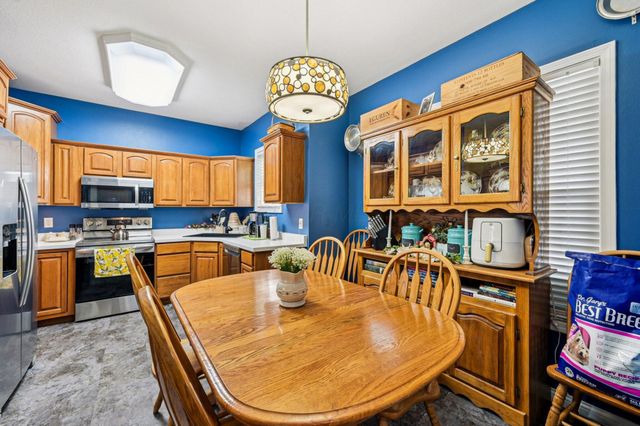 1262 N Heck Hill Road, Saint Paris, OH 43072