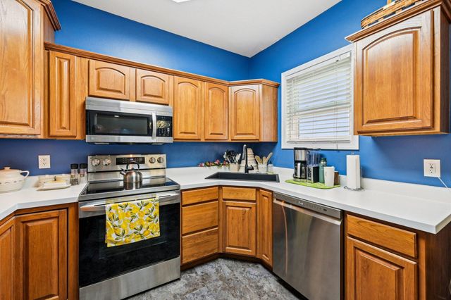 1262 N Heck Hill Road, Saint Paris, OH 43072