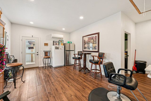 1262 N Heck Hill Road, Saint Paris, OH 43072