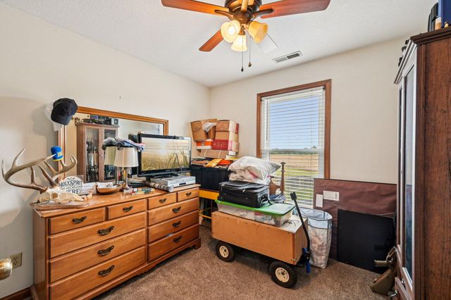 1262 N Heck Hill Road, Saint Paris, OH 43072