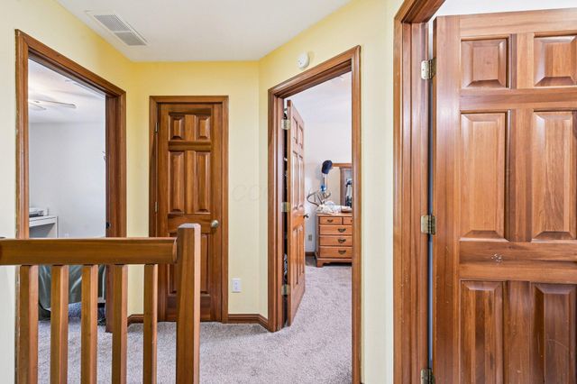 1262 N Heck Hill Road, Saint Paris, OH 43072