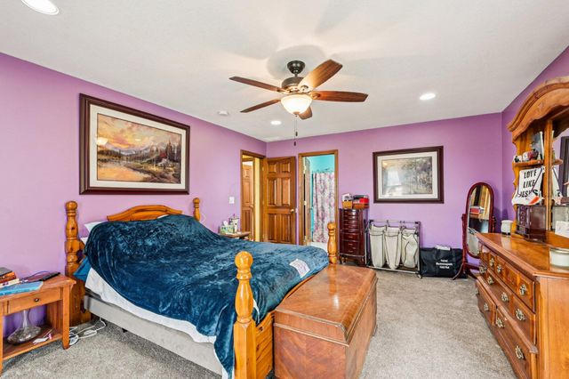 1262 N Heck Hill Road, Saint Paris, OH 43072