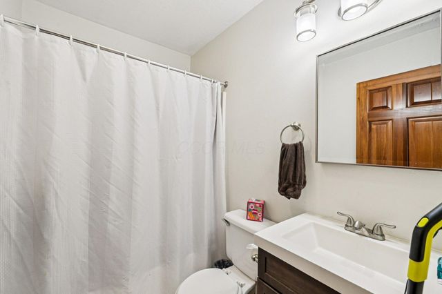 1262 N Heck Hill Road, Saint Paris, OH 43072