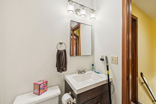 1262 N Heck Hill Road, Saint Paris, OH 43072