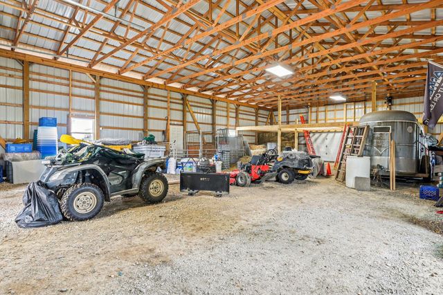 1262 N Heck Hill Road, Saint Paris, OH 43072