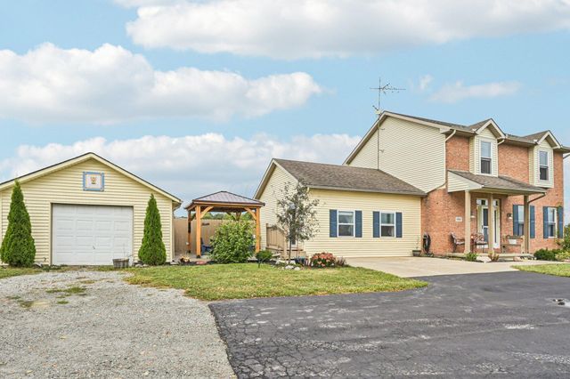1262 N Heck Hill Road, Saint Paris, OH 43072