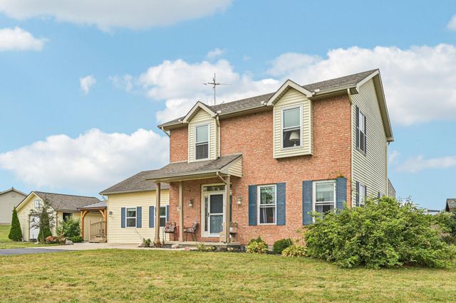 1262 N Heck Hill Road, Saint Paris, OH 43072
