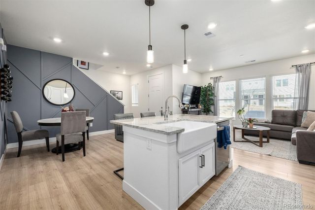 8863 Fraser River Loop, Littleton, CO 80125