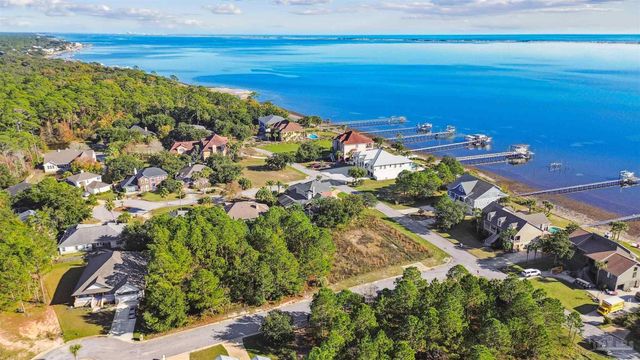 4160 Madura Five, Gulf Breeze, FL 32563