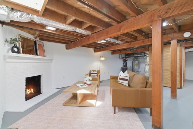 1084 Bennett Way, San Jose, CA 95125