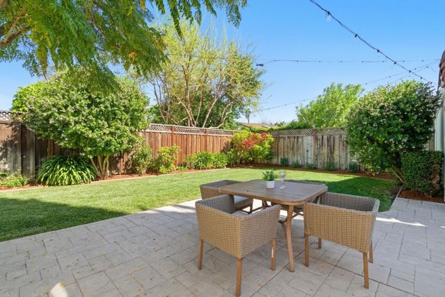 1084 Bennett Way, San Jose, CA 95125