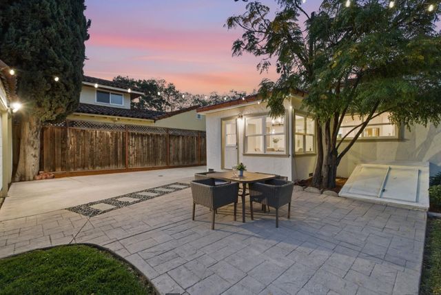 1084 Bennett Way, San Jose, CA 95125