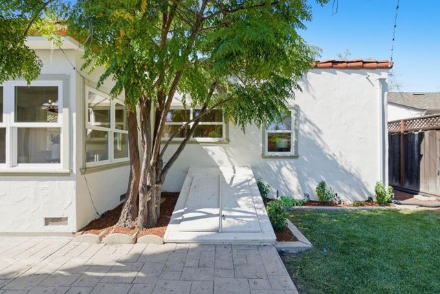 1084 Bennett Way, San Jose, CA 95125