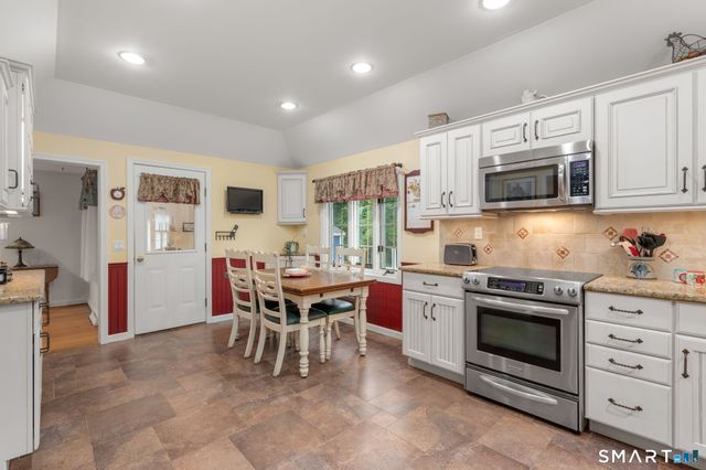 281 Rye Street, East Windsor, CT 06016