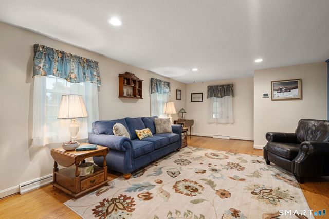 281 Rye Street, East Windsor, CT 06016