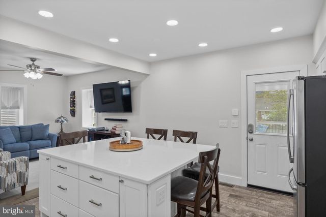 276 MORRIS AVE, West Deptford, NJ 08086