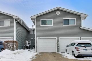 17298 W Maple Lane, Gurnee, IL 60031