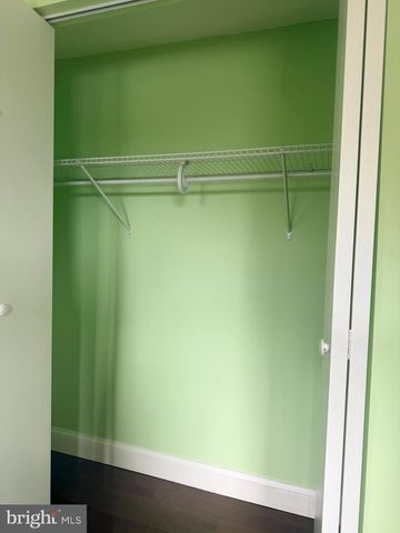 4 THRUSH CT, Lutherville Timonium, MD 21093