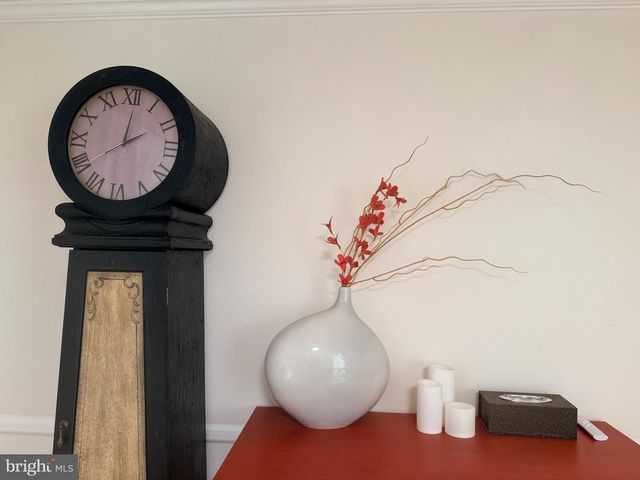 4 THRUSH CT, Lutherville Timonium, MD 21093