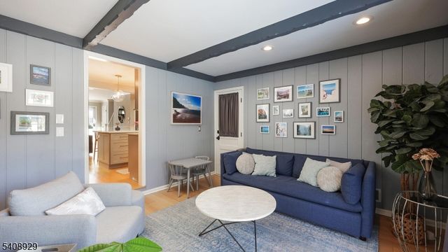 710 Girard Ave, Westfield Town, NJ 07090