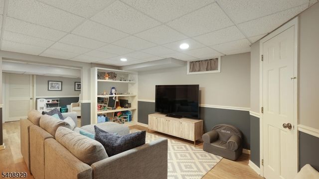 710 Girard Ave, Westfield Town, NJ 07090