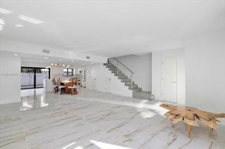 16449 NE 26th Ave 16, North Miami Beach, FL 33160