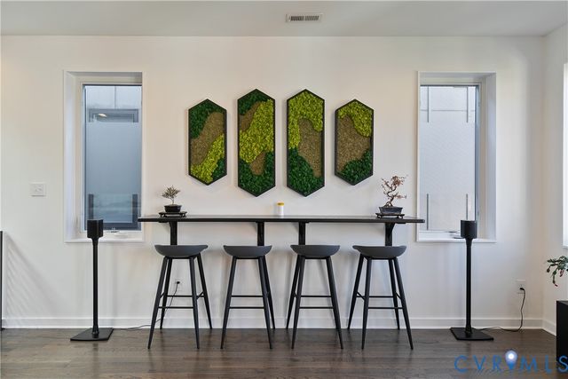 3305 M St, Richmond, VA 23223