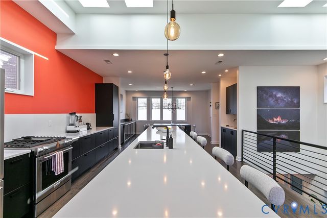 3305 M St, Richmond, VA 23223