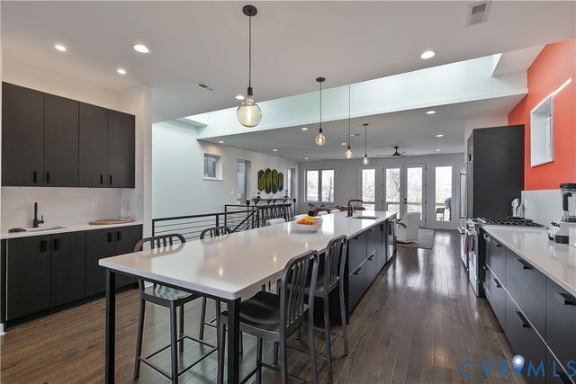 3305 M St, Richmond, VA 23223