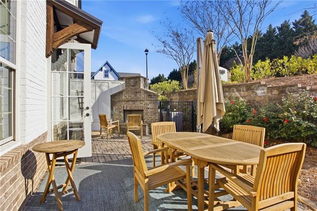 561 Stone Field NW Run, Marietta, GA 30060