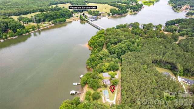 158 Wildwood Trail Drive, Statesville, NC 28677