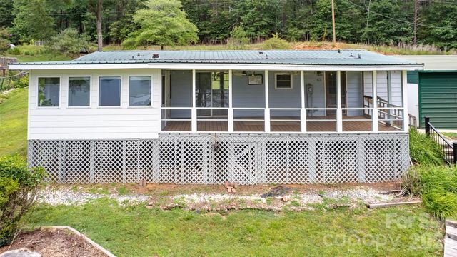 158 Wildwood Trail Drive, Statesville, NC 28677