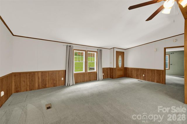 158 Wildwood Trail Drive, Statesville, NC 28677