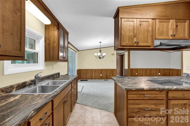 158 Wildwood Trail Drive, Statesville, NC 28677