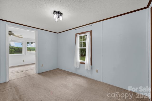 158 Wildwood Trail Drive, Statesville, NC 28677