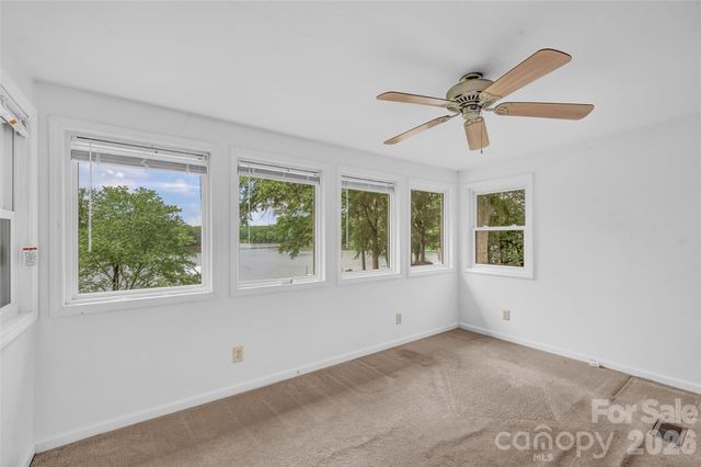 158 Wildwood Trail Drive, Statesville, NC 28677