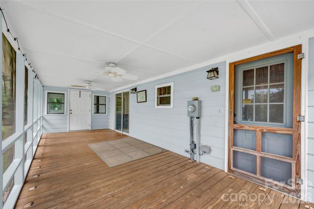 158 Wildwood Trail Drive, Statesville, NC 28677