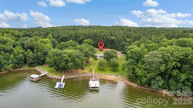 158 Wildwood Trail Drive, Statesville, NC 28677