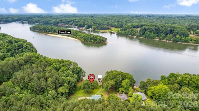 158 Wildwood Trail Drive, Statesville, NC 28677
