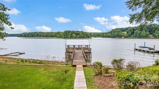 158 Wildwood Trail Drive, Statesville, NC 28677