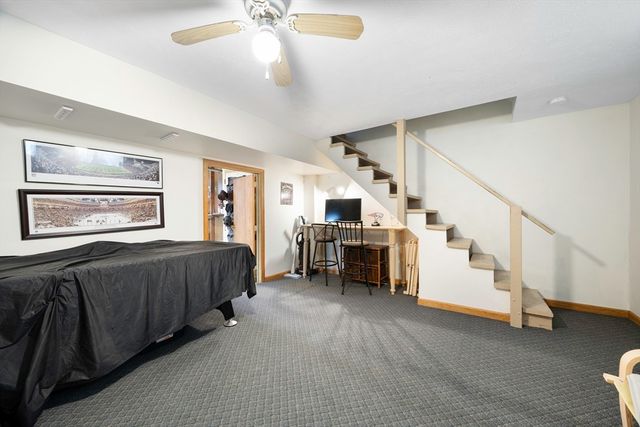 68 Honeysuckle Dr 68, Chicopee, MA 01022