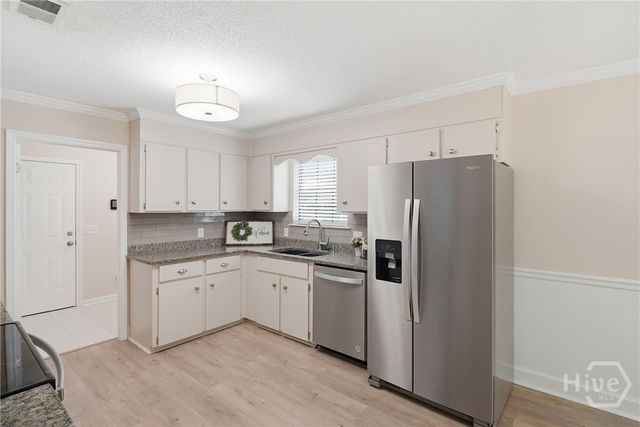 715 Little John Drive, Hinesville, GA 31313