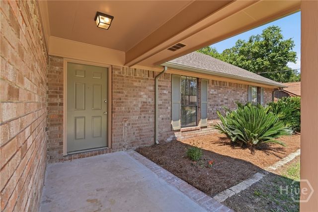 715 Little John Drive, Hinesville, GA 31313