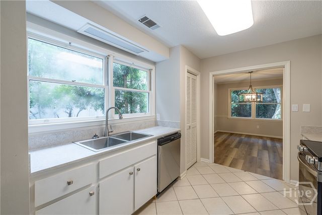 12 Lanyard Court, Savannah, GA 31411