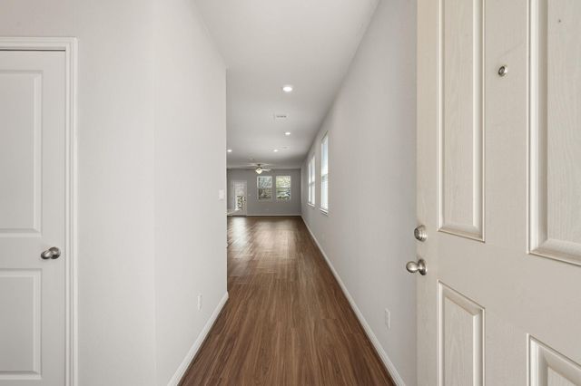 217 McFarland ST, Georgetown, TX 78628